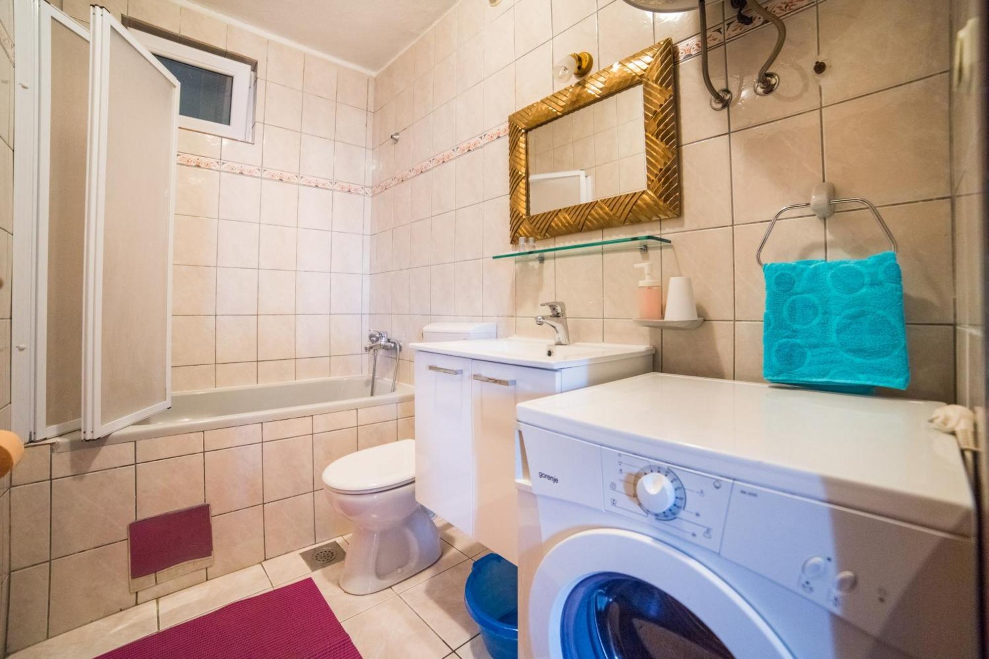 Apartmani Kala Podgora Værelse billede
