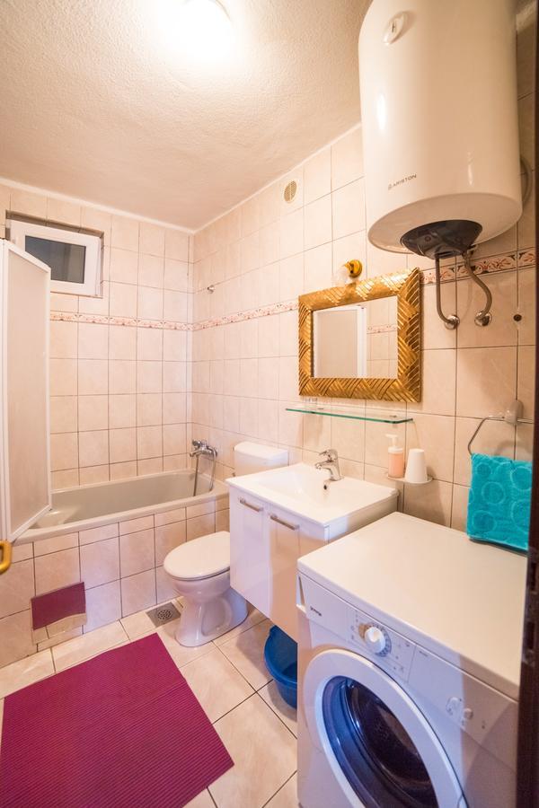 Apartmani Kala Podgora Eksteriør billede